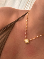 Collier Aumra