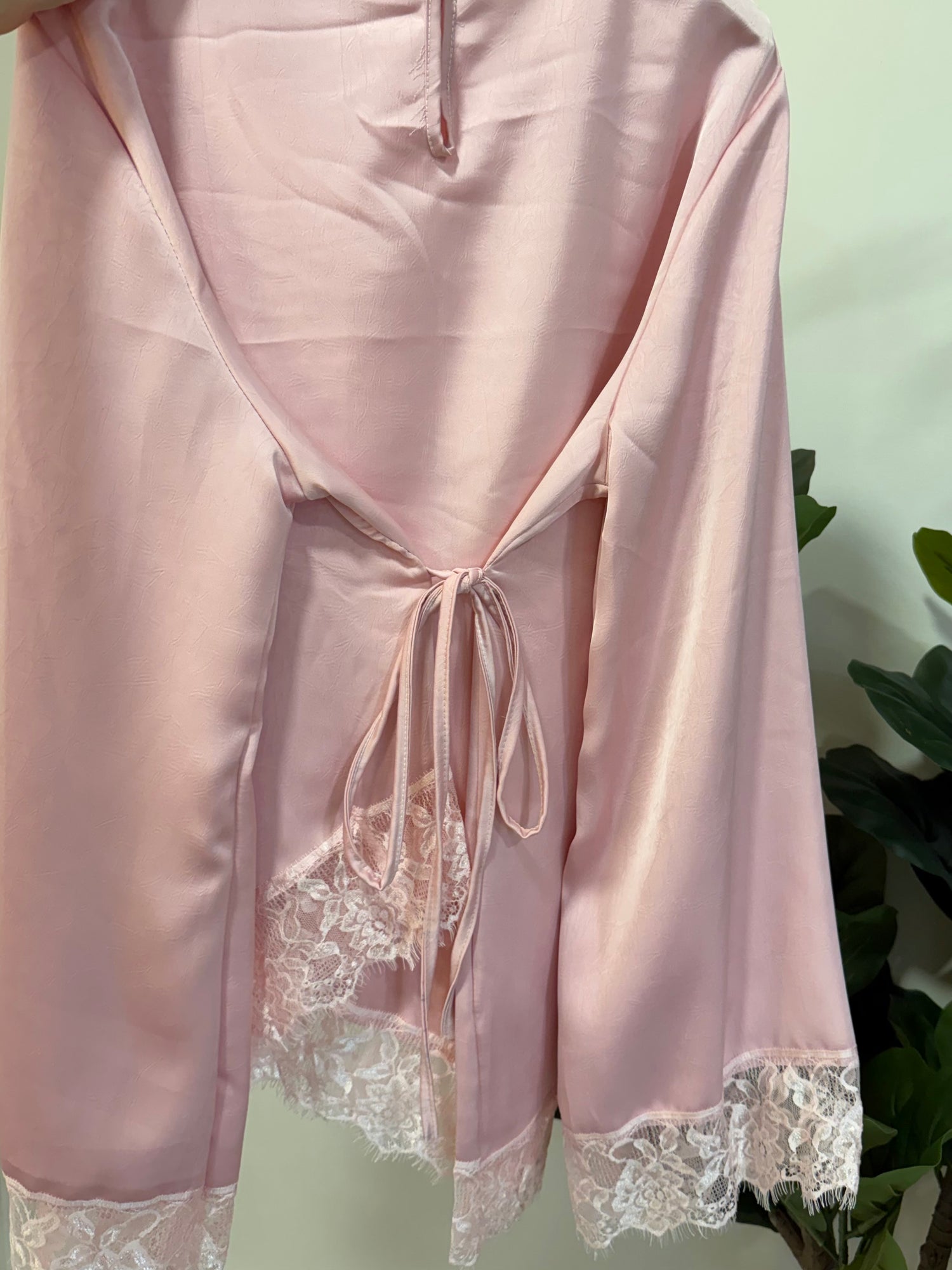 Top dentelle rose