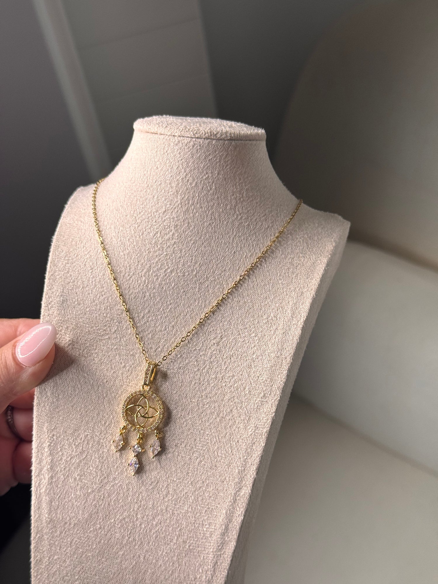 Collier Ilyse